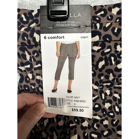NWT Rafaella Comfort Pull On Capri Pants Leopard Print Size 6 Elastic Waist - Picture 8 of 11